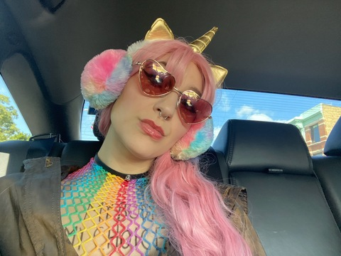 magictheunicornnn (Magic ✨) OnlyFans Leaked Videos and Pictures 

 picture 2