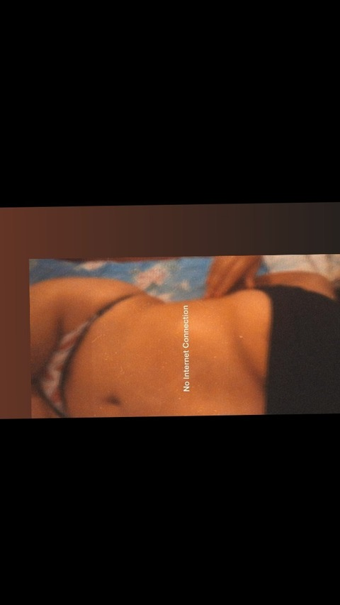 magui.z (magali) free OnlyFans content 

 picture 2