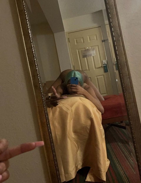 mahlimontanaa OnlyFans Leaked Photos and Videos 

 picture 2