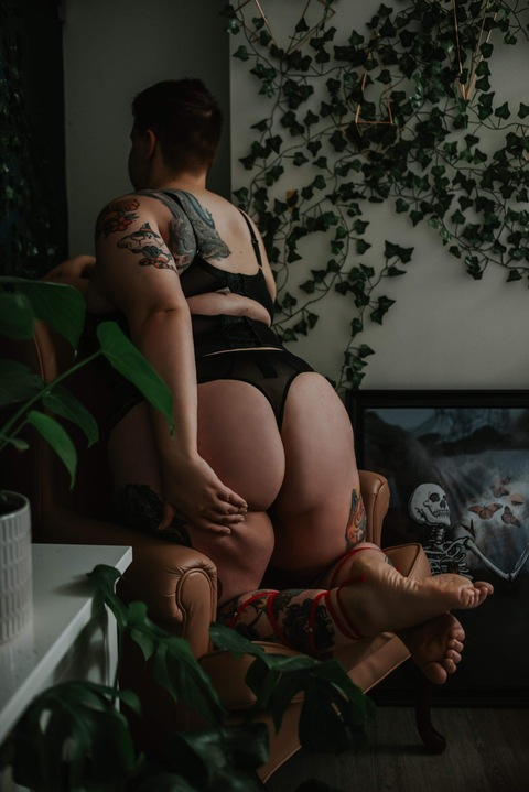 mainsqueez3brat OnlyFans Leaked (50 Photos and 15 Videos) 

 picture 2