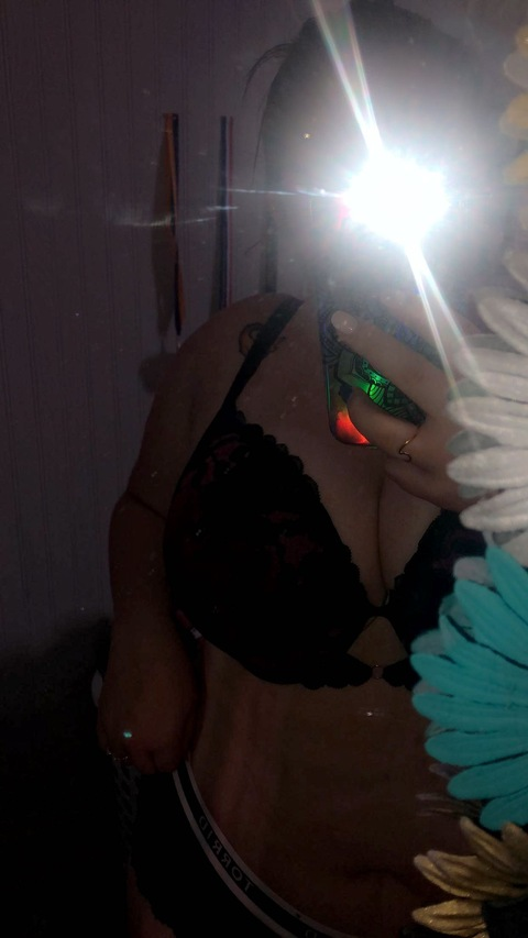 Download makailynnries OnlyFans videos and photos for free 

 picture 2