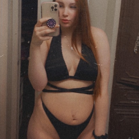 makbby02 (Mak) OnlyFans Leaked Content 

 picture 2