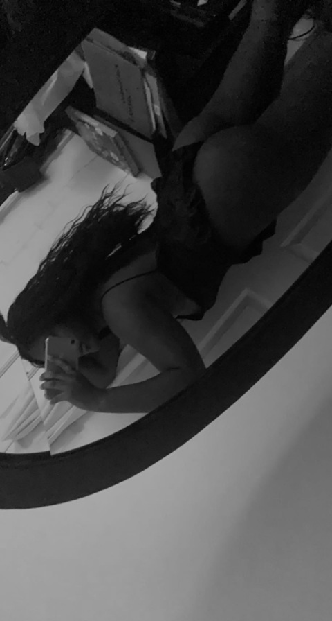 mallorynicole1 (Daeja) OnlyFans Leaked Pictures and Videos 

 picture 2