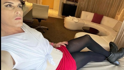 Free access to @mamahartx (Lucy Hart) Leaked OnlyFans 

 picture 2