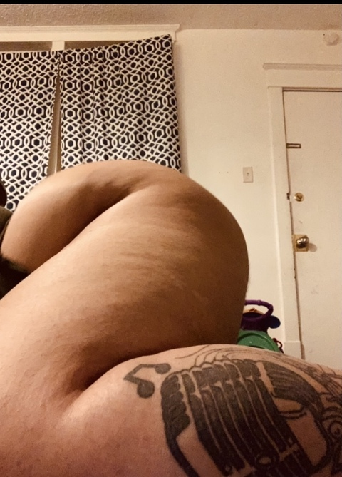 mamiicremaa OnlyFans Leaks 

 picture 2