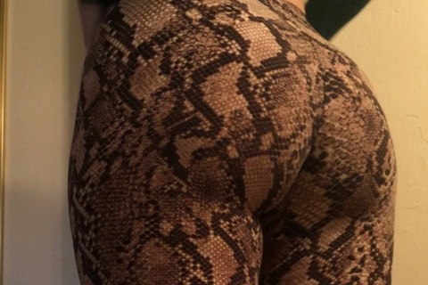 Free access to @mamimariaxxx (Mami Maria 😈✨) Leaks OnlyFans 

 picture 2