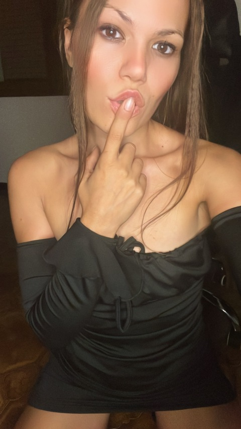 mamy12 (Mamy.Free) OnlyFans Leaks 

 picture 2