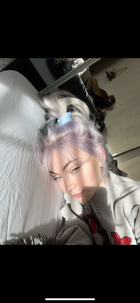 @mandibabyyy leak Onlyfans videos free 

 picture 2