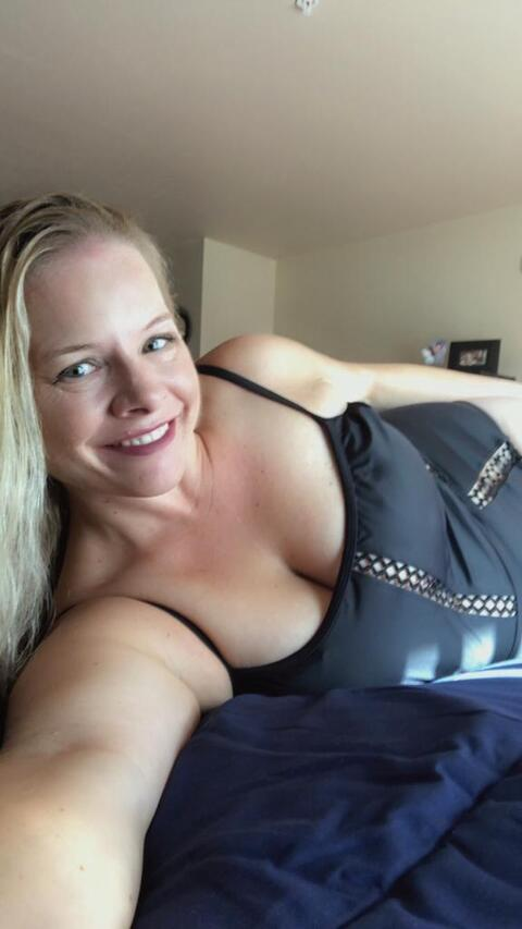 mandybliss (MandyBlissXX❤️) free OnlyFans Leaked Videos and Pictures 

 picture 2