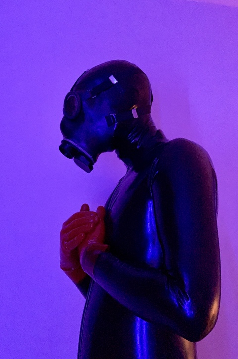View manfromearth OnlyFans videos and photos for free 

 picture 2