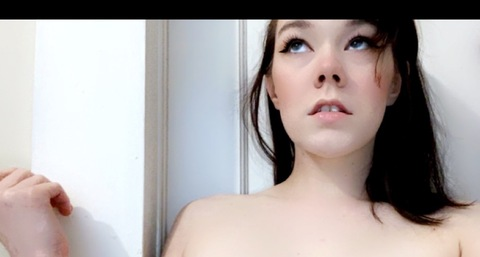 manic_pixie666 OnlyFans Leaks (33 Photos and 5 Videos) 

 picture 2