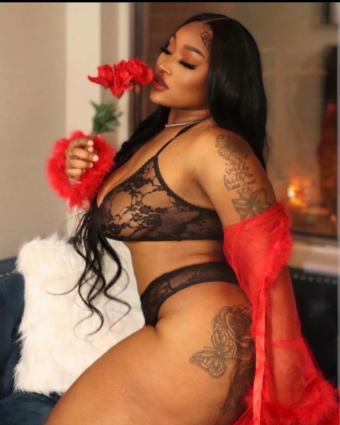 maraalips OnlyFans Leaked (2 Photos and 11 Videos) 

 picture 2