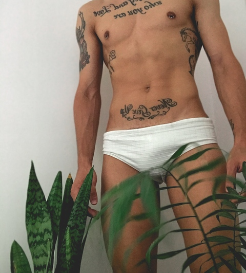 marce.scafati (Marce Scafati) OnlyFans Leaked Content 

 picture 2