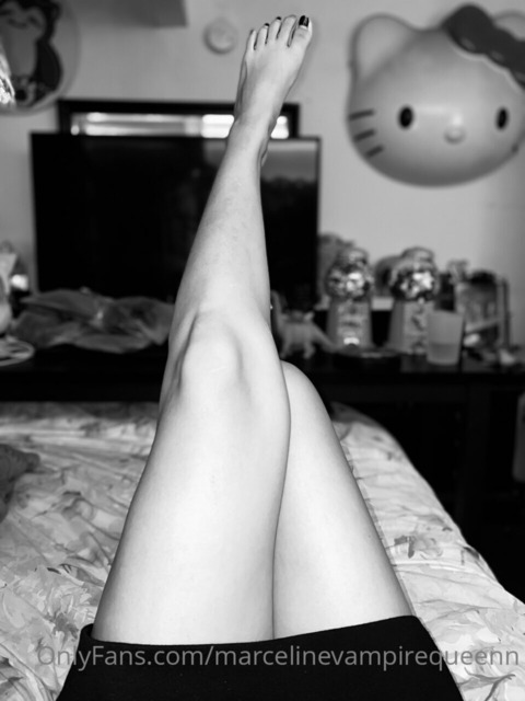 marcelinevampirequeenn (Marceline) OnlyFans Leaked Content 

 picture 2