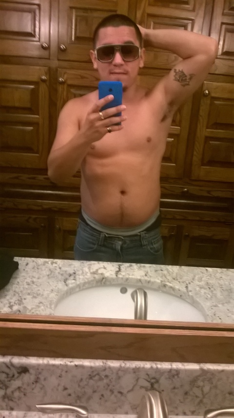 marcos41512 (Markymarkt12) OnlyFans Leaks 

 picture 2