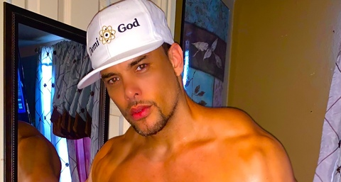 marcuspatrick OnlyFans Leak 

 picture 2