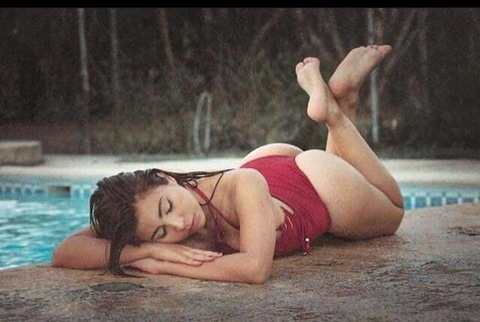 marfermendoza OnlyFans Leak (17 Photos and 9 Videos) 

 picture 2