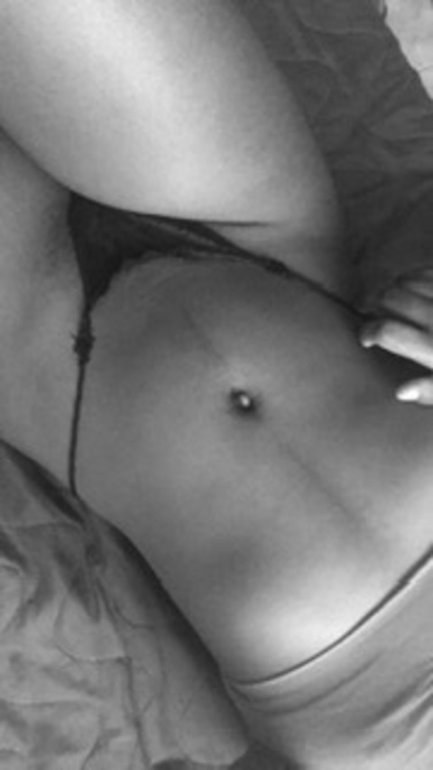 Onlyfans leaks maria8608 

 picture 2