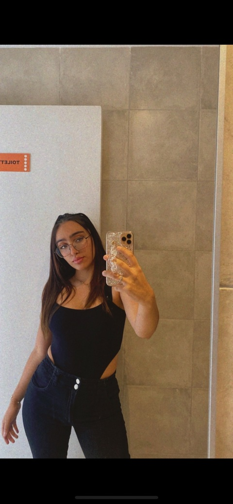 View mariafyp1550 OnlyFans content for free 

 picture 2