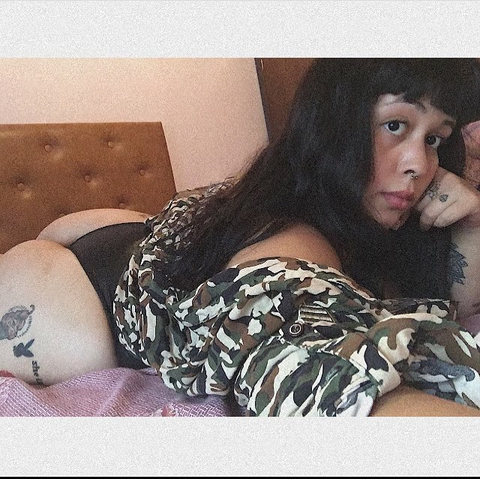 mariangelescesari OnlyFans Leaked (7 Photos and 5 Videos) 

 picture 2