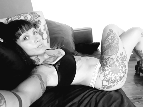 Onlyfans leaks marianita84 

 picture 2
