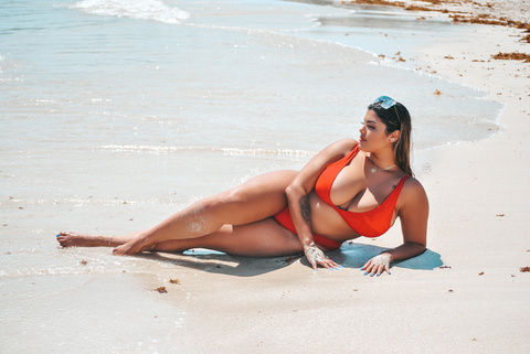 mariantatte (Marian Tatte) free OnlyFans content 

 picture 2