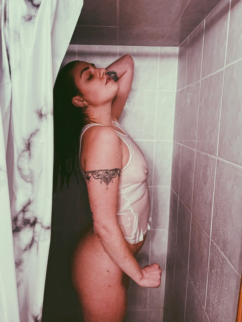 marigoldrue OnlyFans Leaks (78 Photos and 2 Videos) 

 picture 2