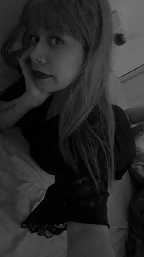 marionettecereza OnlyFans Leaks (24 Photos and 7 Videos) 

 picture 2