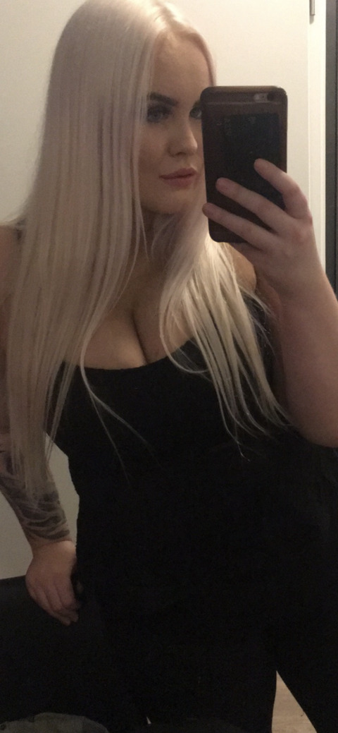 marrab11 (😜👌) free OnlyFans Leaked Pictures and Videos 

 picture 2