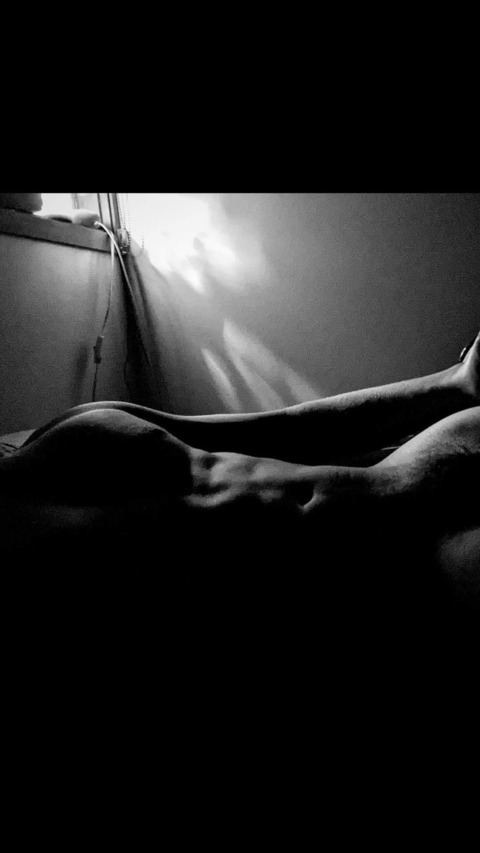View marslinkand OnlyFans videos and photos for free 

 picture 2