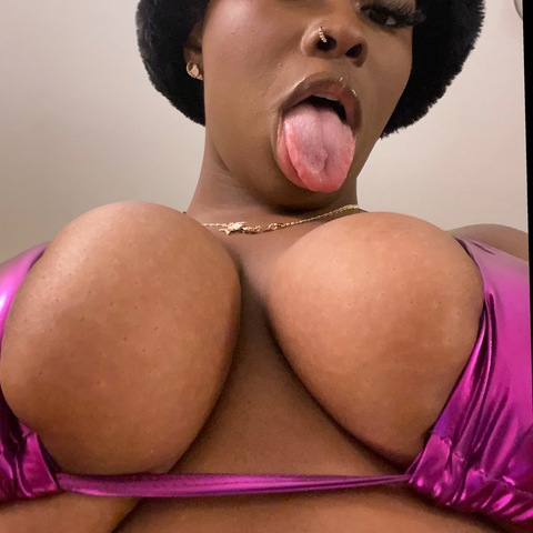 martamajixx OnlyFans Leaked 

 picture 2