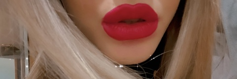 martatuzzireal OnlyFans Leaked Photos and Videos 

 picture 2