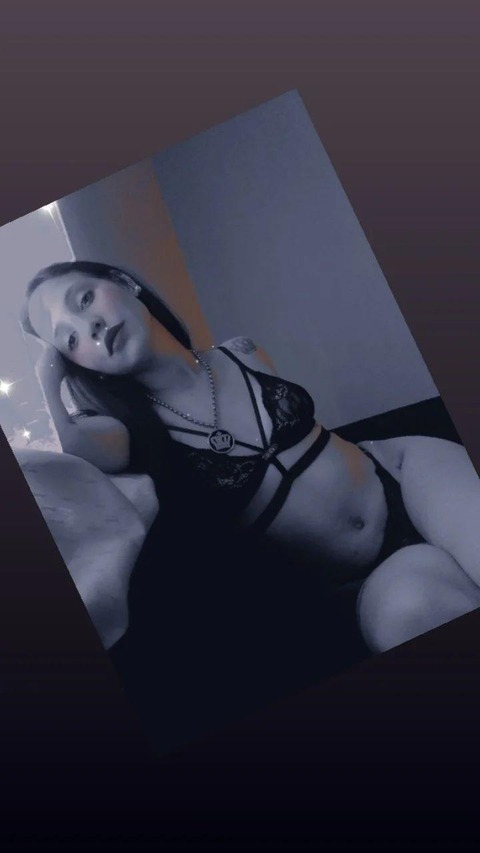martilatina OnlyFans Leaks (1 Photos and 0 Videos) 

 picture 2