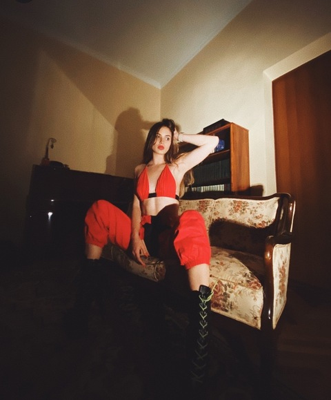 maryhuania OnlyFans Leaked (82 Photos and 18 Videos) 

 picture 2