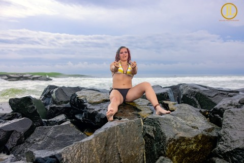 View mashaslamovich OnlyFans content for free 

 picture 2