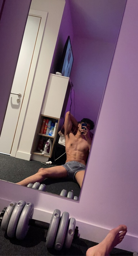 Get Free access to @maskedtoned Leaks OnlyFans 

 picture 2