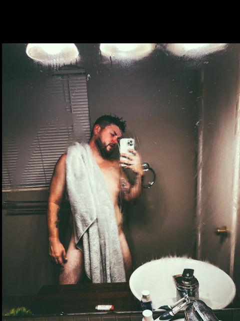 View mattdaddy_69 (Matt brown) OnlyFans 33 Photos and 2 Videos leaks 

 picture 2