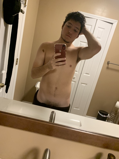 mattyseascb OnlyFans Leaked Photos and Videos 

 picture 2