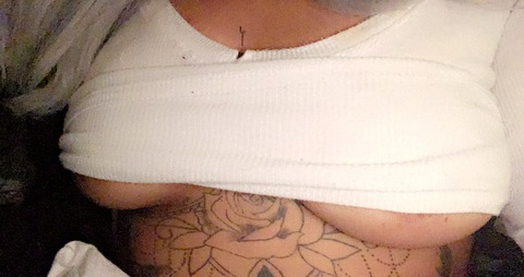 maxietheunicorn OnlyFans Leak (4 Photos and 130 Videos) 

 picture 2