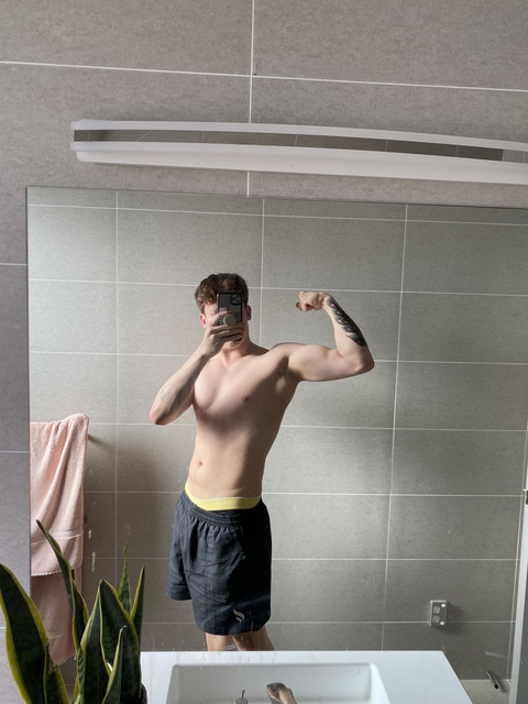 maxvers OnlyFans Leaked 

 picture 2