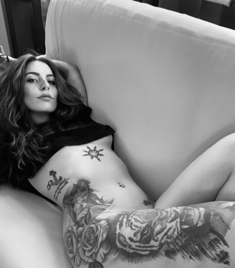 View Morgan (mayhemmorgan) OnlyFans 30 Photos and 1 Videos leaks 

 picture 2