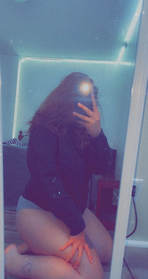 @mckaya.00 leak Onlyfans content free 

 picture 2