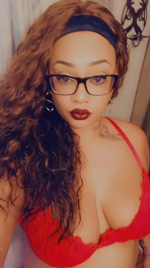 View meangel09 (Kiki Not Kinky) OnlyFans 64 Photos and 130 Videos leaks 

 picture 2