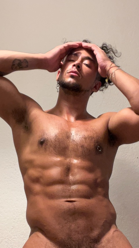 Onlyfans leak medicengiovanni 

 picture 2