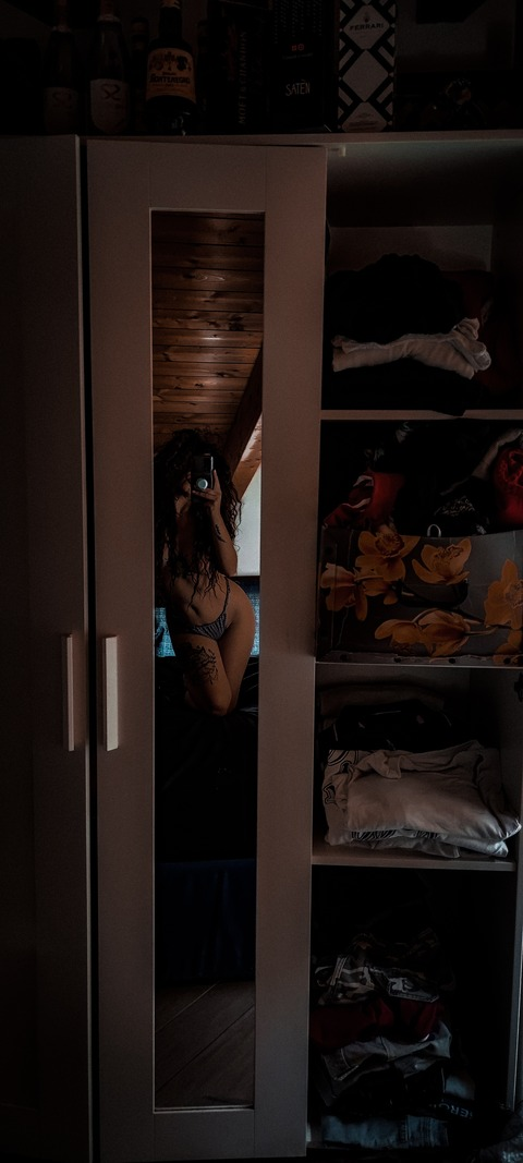 medusa_med (M3dusa) OnlyFans content 

 picture 2