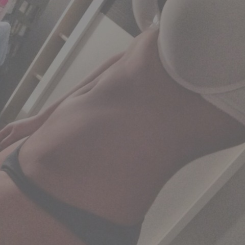 View meekyqueen OnlyFans videos and photos for free 

 picture 2