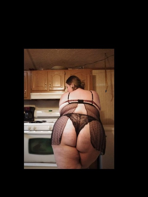 Onlyfans leak meganr2001 

 picture 2