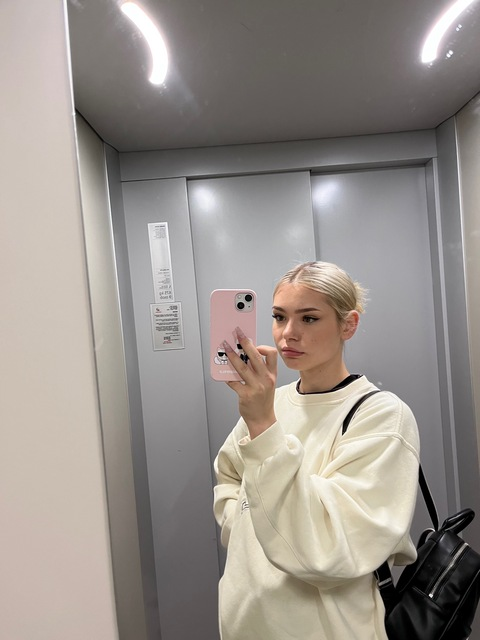 View mejryk (Kottnerová Mariana) OnlyFans 1 Photos and 0 Videos gallery 

 picture 2
