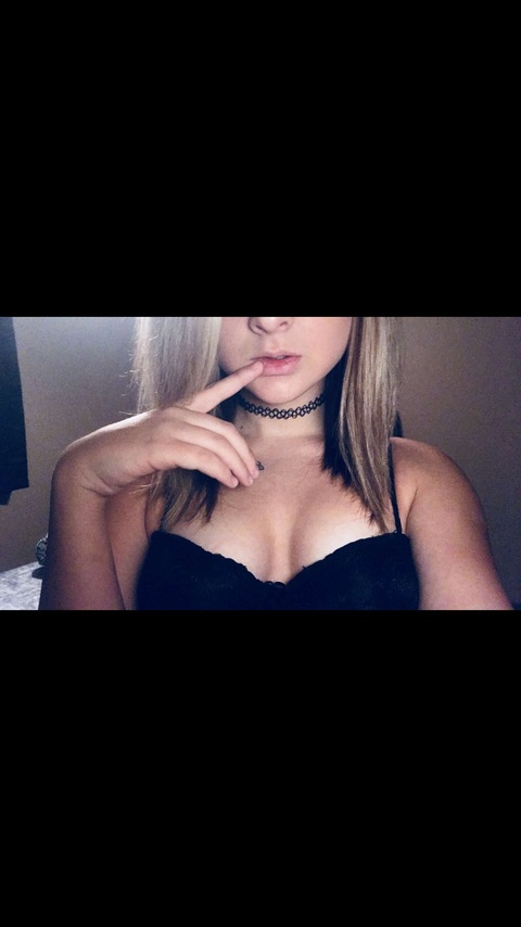 Download mel_aniee OnlyFans videos and photos free 

 picture 2