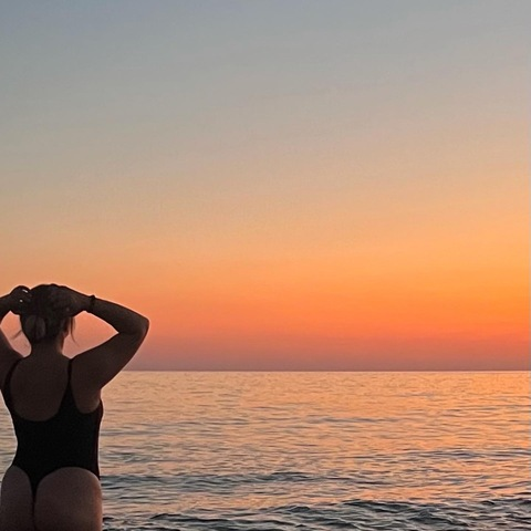 View mel_milenn OnlyFans videos and photos for free 

 picture 2